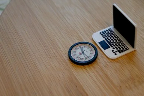 Computer with clock screen time digital detox concept with copy space Fotos Stock