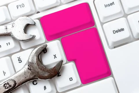 Computer Engineering Concept, Abstract Repairing Broken Keyboard, Safe Website Foto stock
