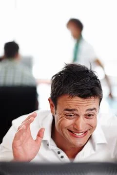 Computer, face and error with business man in office at desk for programming Foto stock