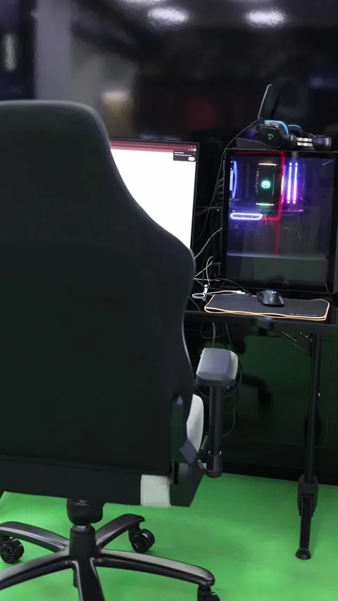 Computer for gamer vertical video Stock Footage 285649102
