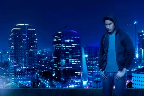 Computer hacker silhouette of hooded man Foto stock