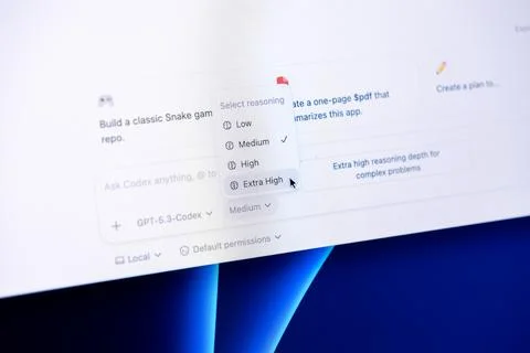 A computer interface screen displaying a reasoning depth menu in a modern AI 스톡 사진