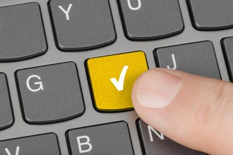 Computer keyboard with agreement key Computer keyboard with agreement key ... Foto stock