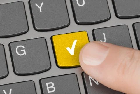 Computer keyboard with agreement key Stockfoto's