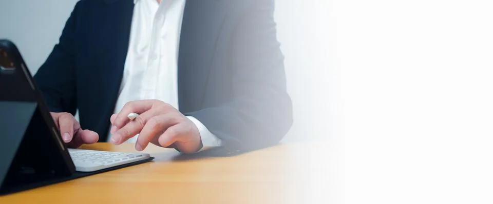 Computer keyboard and internet access icon template. Represents the transmi.. Stock Photos