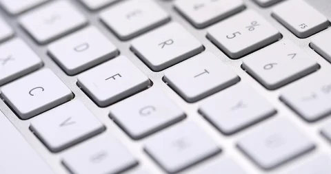 Computer keyboard focus shift, racking focus Vidéo 103173639