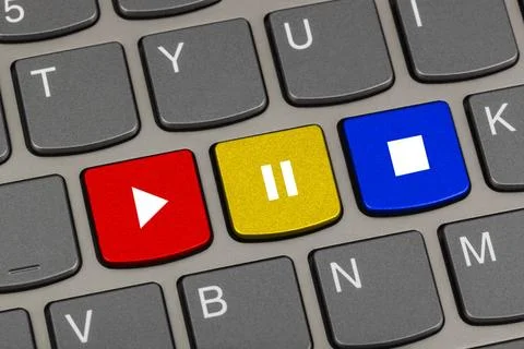 Computer keyboard with Play and Stop keys Computer keyboard with Play and ... Foto stock