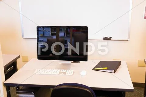 Computer lab college campus lecture hall dry erase board monitor Stock Photos