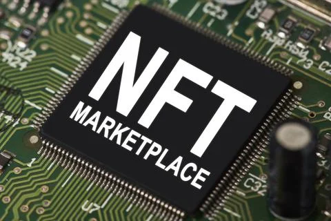 Computer microprocessor with NFT market place text Foto stock