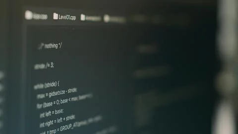 Computer monitor with developing programming and coding technology Stockfoto's