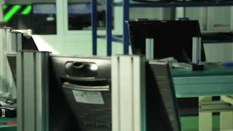 Computer monitors are moving on a conveyor belt Stock-Footage 162912768