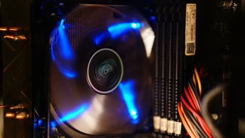 Computer processor fan is spinning and glowing Foto stock