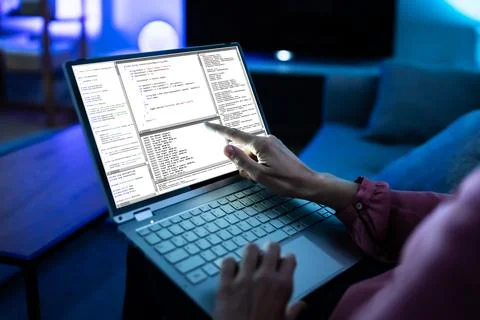 Computer Programmer Using Development Software Foto stock