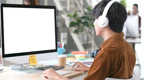 Computer screen mockup, template background, Office man typing computer with Foto stock