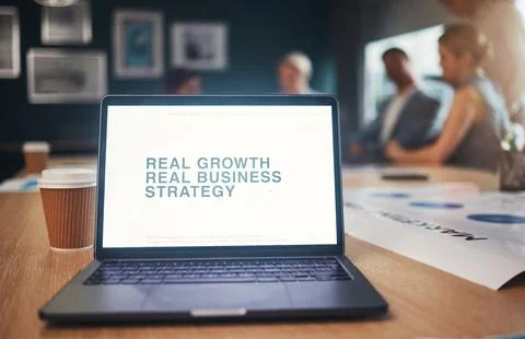 Computer slideshow, business strategy and corporate presentation in a conference Foto stock