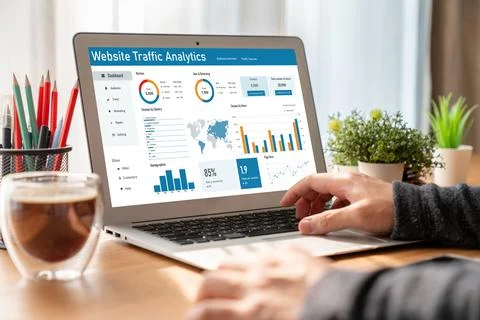 Computer software for website traffic analytics data on computer screen snugly Foto stock