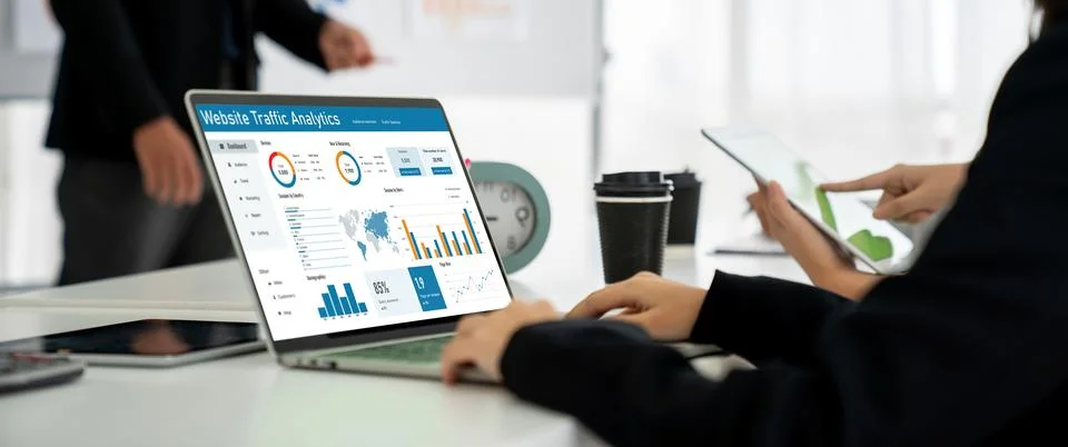 Computer software for website traffic analytics data on computer screen snugly 写真素材