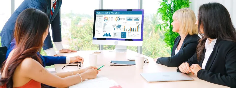 Computer software for website traffic analytics data on computer screen snugly Foto stock