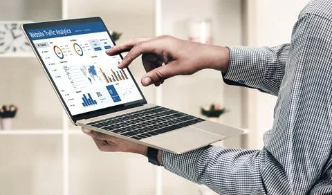 Computer software for website traffic analytics data on computer screen snugly Foto stock