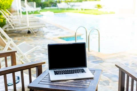 Computer on table background as a pool. Foto stock
