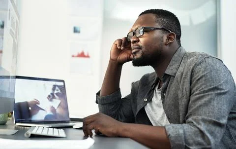 Computer, thinking and web design with black man in office for problem solv.. 스톡 사진