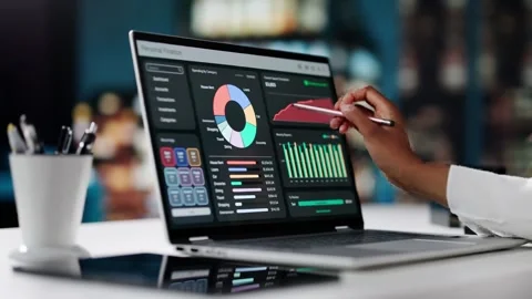 Computerized Expense Tracking For Budgeting Video stock 309951892