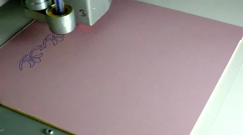 Computerized machine for cutting and drawing 스톡 동영상 62113852