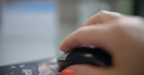 Computermaus Klicken - close-up Stock Footage 92347629