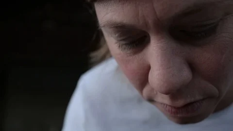 Concentrating Video stock 104969986