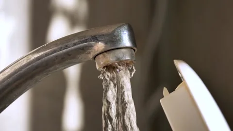 Concept of drinking water pollution Vídeo Stock 270519310