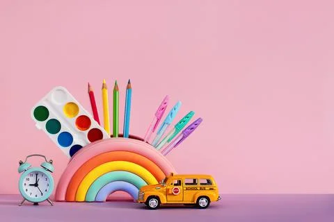 The concept of education and return to school. Stationery in a pencil case, a 库存照片