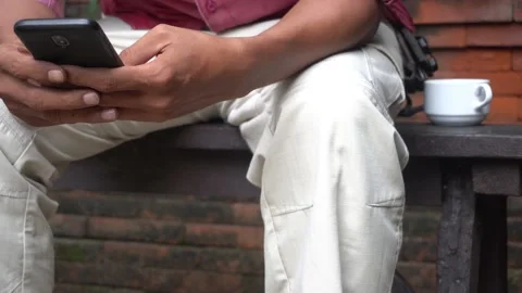 Concept idea man hold smart phone and text messaging Stock-Footage 227503289