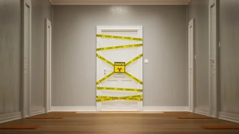 Concept of quarantine while epidemic. A restricted zone in an apartment building Video stock 133452969