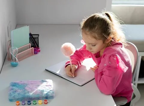 Concept of school, homework and the beginning of the school year 스톡 사진