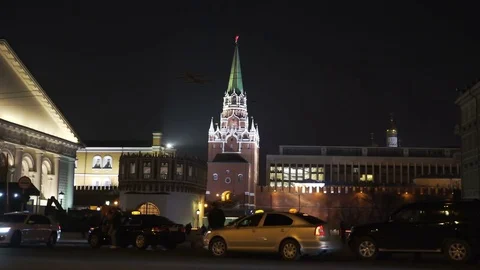 Concept of the spectators returned after concert and taxi drivers expect their Video stock 70999925