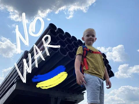 Concept with text child stands in front of a rocket launcher, Ukraine Stock Photos