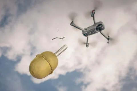 Concept using quadrocopters in smart war. grenade falling from small quadroco Foto stock