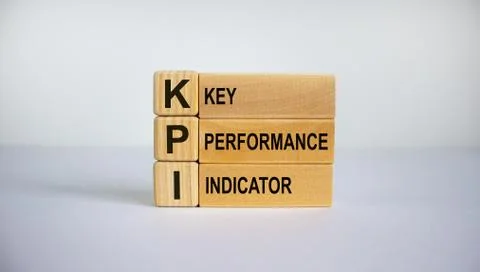 Concept words 'KPI, key performance indicator' on cubes on a beautiful white  Stock Photos