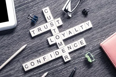 Conceptual business keywords on table with elements of game maki Stockfoto's