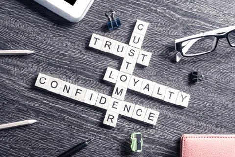 Conceptual business keywords on table with elements of game maki Stockfoto's