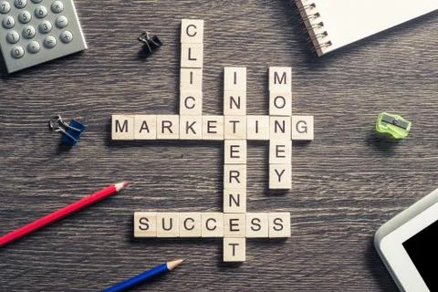 Conceptual business keywords on table with elements of game maki Stockfoto's