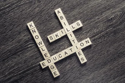 Conceptual business keywords on table with elements of game maki Foto stock