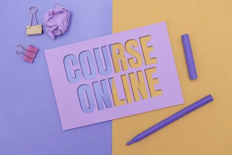 Conceptual caption Course Online. Internet Concept eLearning Electronic 写真素材