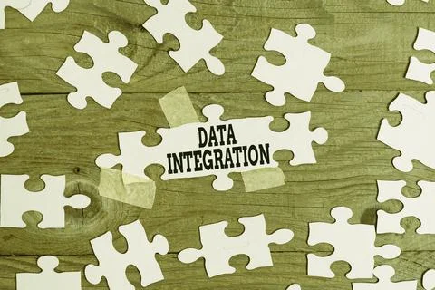 Conceptual caption Data Integration. Word Written on involves combining data Foto stock