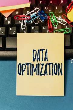 Conceptual caption Data Optimization. Business concept process that prepares the Foto stock