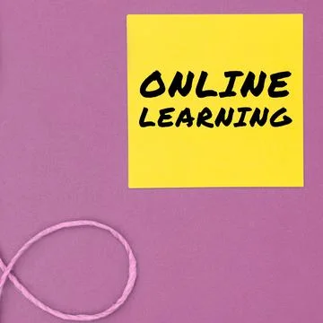 Conceptual caption Online Learning. Internet Concept Larning with the assistance Fotos de archivo