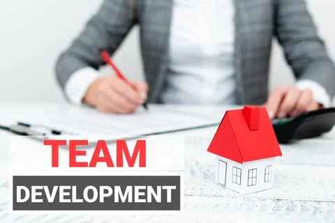 Conceptual caption Team Development. Business concept learn why and how small 写真素材