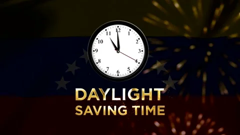 Conceptual clock graphic representing daylight saving time changes with a g.. 스톡 동영상 346541256