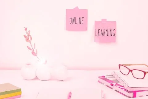 Conceptual display Online Learning. Concept meaning Larning with the assistance Fotos de archivo