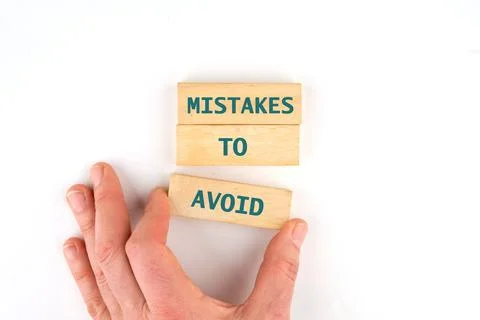 Conceptual mistakes to avoid symbol. Copy space. Mistakes to avoid message wr Stockfoto's